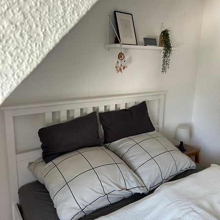 Gemuetliches Privates Apartment Oberhausen  Esterno foto